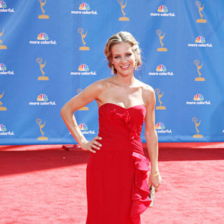 Jessalyn Gilsig in The 62nd Annual Primetime Emmy Awards
