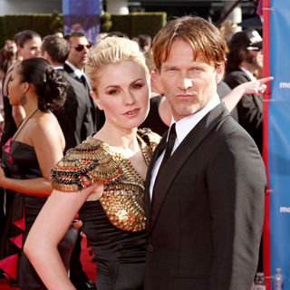 Anna Paquin, Stephen Moyer in The 62nd Annual Primetime Emmy Awards
