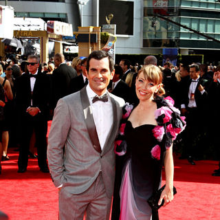 Ty Burrell, Holly Burrell in The 62nd Annual Primetime Emmy Awards