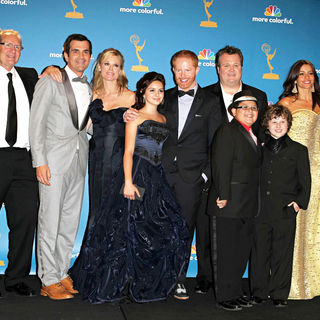 Ed O'Neill, Sofia Vergara, Ty Burrell, Eric Stonestreet, Jesse Tyler Ferguson, Rico Rodriguez, Nathan Gould, Julie Bowen, Ariel Winter in The 62nd Annual Primetime Emmy Awards - Press Room