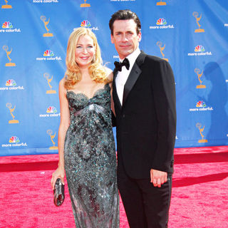 Jennifer Westfeldt, Jon Hamm in The 62nd Annual Primetime Emmy Awards