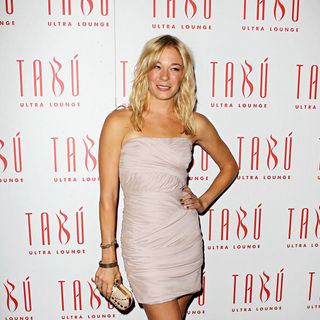 LeAnn Rimes in LeAnn Rimes Celebrates Her Birthday at TABU Ultra Lounge