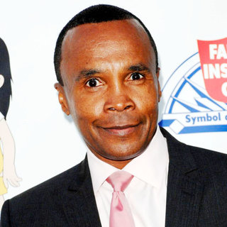 Sugar Ray Leonard in Padres Contra El Cancer's 25th Anniversary Gala - Arrivals