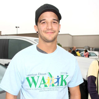 Mark Ballas in The 'Habitat for Humanity San Fernando/Santa Clarita Valley American Dream Walk'