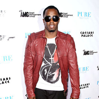 P. Diddy Hosts A Night at Pure Nightclub - wenn3063436
