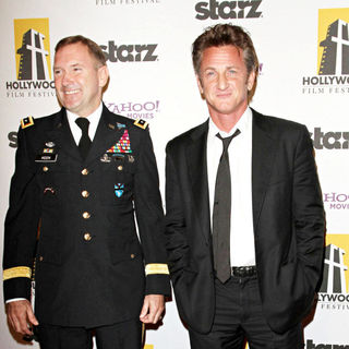 Ken Keen, Sean Penn in 14th Annual Hollywood Awards Gala Presented by Starz