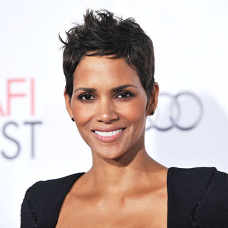 Halle Berry in AFI Fest 2010 - Presented by Audi: On Acting - A Conversation with Halle Berry