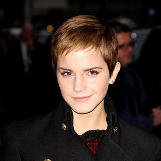 Emma Watson in Celebrities Arriving at The Ed Sullivan Theatre for 'The Late Show' with David Letterman