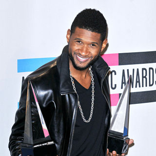 Usher in 2010 American Music Awards - Press Room