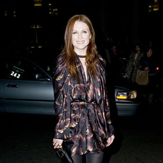 Julianne Moore in IFP's 20th Annual Gotham Independent Film Awards - Outside Arrivals