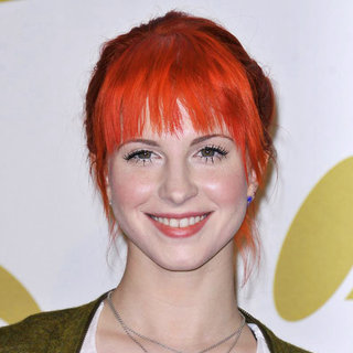 Hayley+williams+cosmopolitan+full+article