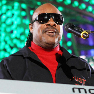 Stevie Wonder in The Holiday Tree Lighting at L.A. Live & Opening of L.A. Kings Holiday Ice