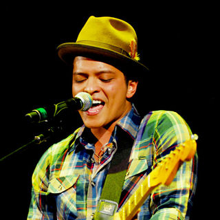 Bruno Mars in The 2010 B96 Jingle Bash Show
