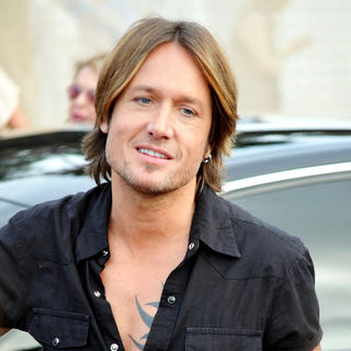 Keith Urban in Keith Urban Departing After The Taping of The Second 'Oprah' Show in Sydney