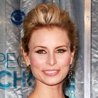 2011 People's Choice Awards - Arrivals