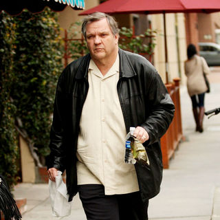 Meat Loaf in Meat Loaf Heads to The Doctors Office in Beverly Hills