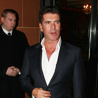 Simon Cowell in Simon Cowell Outside Cipriani Restaurant