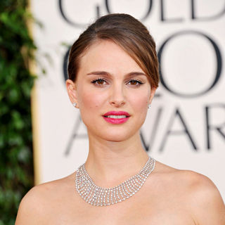 Natalie Portman in 68th Annual Golden Globe Awards - Arrivals
