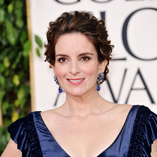 Tina Fey in 68th Annual Golden Globe Awards - Arrivals