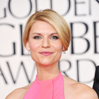 Claire Danes in 68th Annual Golden Globe Awards - Arrivals