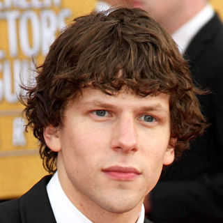 Jesse Eisenberg in The 17th Annual Screen Actors Guild Awards (SAG Awards 2011) - Arrivals