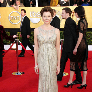 Annette Bening in The 17th Annual Screen Actors Guild Awards (SAG Awards 2011) - Arrivals