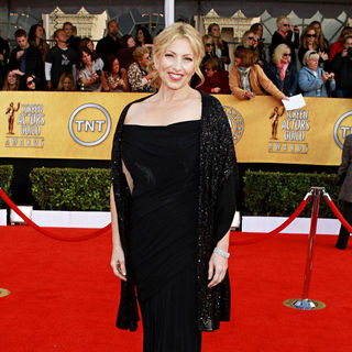 Denise Grayson in The 17th Annual Screen Actors Guild Awards (SAG Awards 2011) - Arrivals