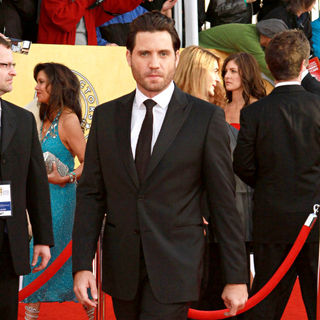 Edgar Ramirez in The 17th Annual Screen Actors Guild Awards (SAG Awards 2011) - Arrivals