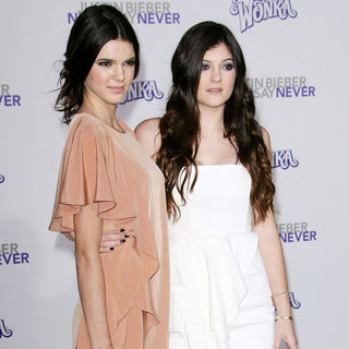 Kendall Jenner, Kylie Jenner in Los Angeles Premiere of "Justin Bieber: Never Say Never"