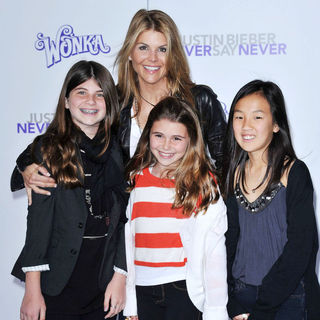 Lori Loughlin in Los Angeles Premiere of "Justin Bieber: Never Say Never"