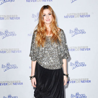 Whitney Port in Los Angeles Premiere of "Justin Bieber: Never Say Never"