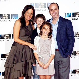 Los Angeles Premiere of 'I Am Number Four' - wenn3200434