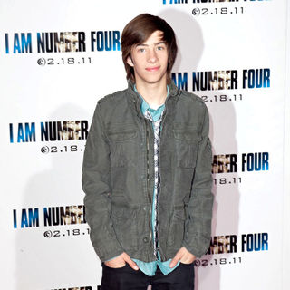 Jimmy Bennett in Los Angeles Premiere of 'I Am Number Four' - wenn3200439