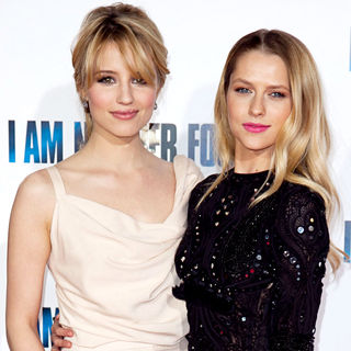 Dianna Agron, Teresa Palmer in Los Angeles Premiere of 'I Am Number Four'