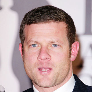 Dermot O'Leary in The BRIT Awards 2011 - Arrivals