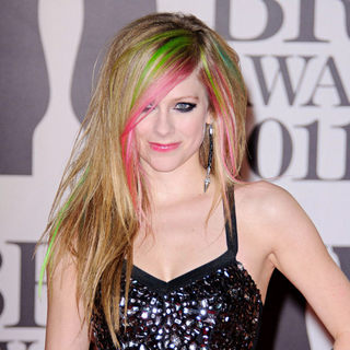 Avril Lavigne in The BRIT Awards 2011 - Arrivals
