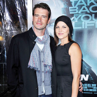 Scott Foley in The Los Angeles Premiere of 'Unknown' - Arrivals - wenn3213291