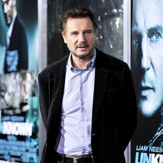 Liam Neeson in The Los Angeles Premiere of 'Unknown' - Arrivals