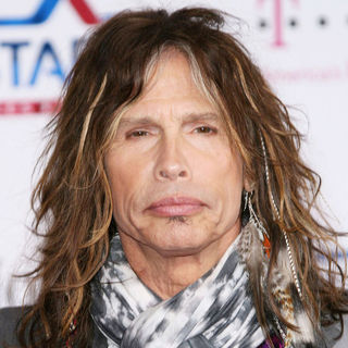 Steven Tyler in T-Mobile Magenta Carpet at The 2011 NBA All-Star Game