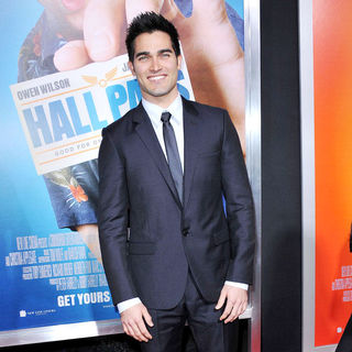 Tyler Hoechlin in Los Angeles Premiere of Warner Bros. Pictures' "Hall Pass"