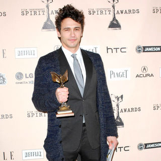 James Franco in The 2011 Film Independent Spirit Awards - Press Room
