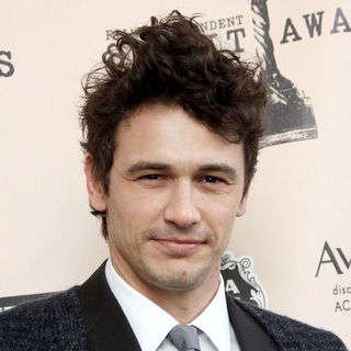 James Franco in The 2011 Film Independent Spirit Awards - Press Room