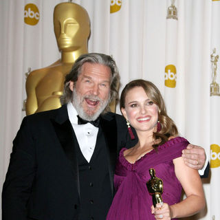 Jeff Bridges, Natalie Portman in 83rd Annual Academy Awards (Oscars) - Press Room
