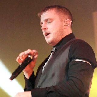 Plan B in Plan B Performing at Manchester Apollo