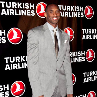 Kobe Bryant in Kobe Bryant and Turkish Airlines Red Carpet Celebration for The Launch of The New Service