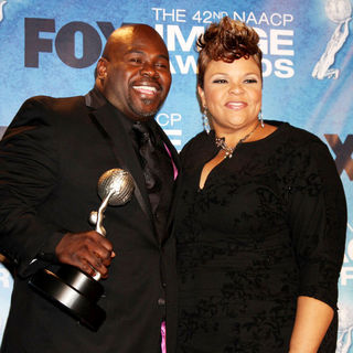 David Mann, Tamela Mann in 42nd NAACP Image Awards - Press Room