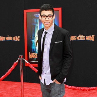 Roshon Fegan in The Los Angeles Premiere of 'Mars Needs Moms!'