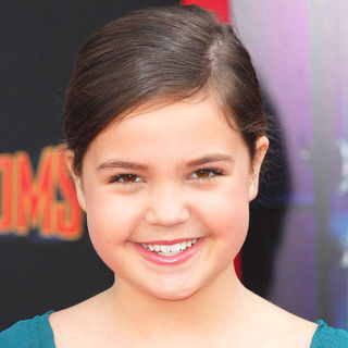 Bailee Madison in The Los Angeles Premiere of 'Mars Needs Moms!'
