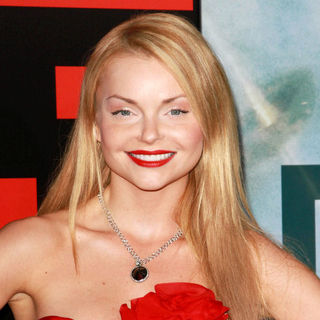 Izabella Miko in "Battle: Los Angeles" Los Angeles Premiere
