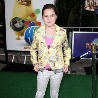 Bailee Madison in Los Angeles Premiere of 'Hop' - wenn3268565